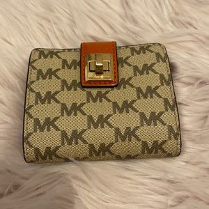 Michael Kors wallet